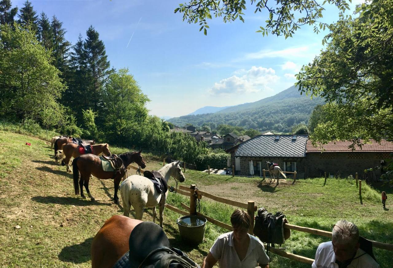 Готель Locanda Centolaghi Valditacca Екстер'єр фото